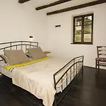 Villa Peaceful With Pool & Sauna, La Casa Di Kyra