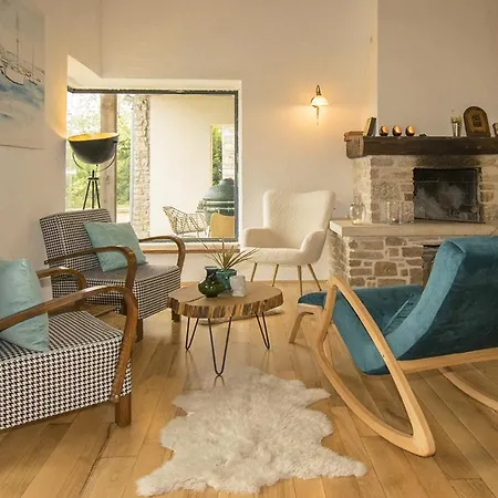 Peaceful With Pool & Sauna, La Casa Di Kyra *