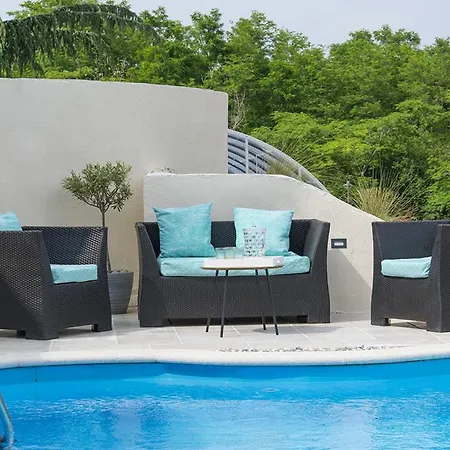 Peaceful With Pool & Sauna, La Casa Di Kyra *