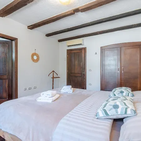 Peaceful With Pool & Sauna, La Casa Di Kyra Βίλα *